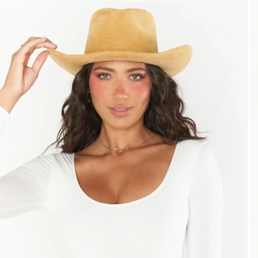 Free people lack of color sandy cord hat size medium new without tags - Picture 4 of 9